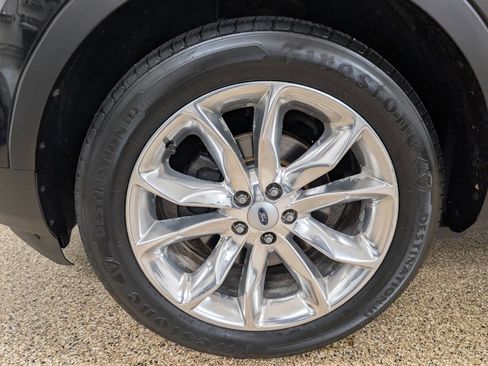 Used 2013 Ford Explorer Limited image 25