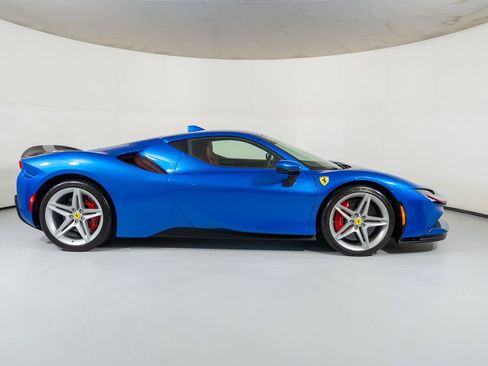 Used 2023 Ferrari SF90 Stradale AWD/4WD image 19