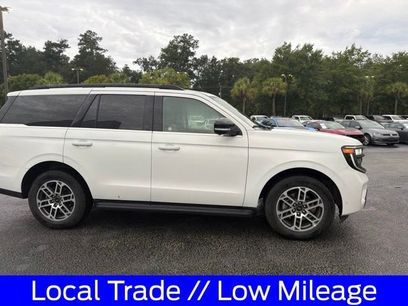 Used 2025 Ford Expedition Active