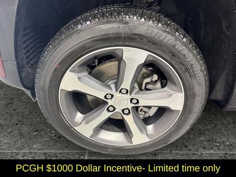 New 2026 Jeep Grand Cherokee L Limited image 25