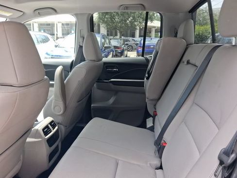 Used 2023 Honda Ridgeline RTL image 6