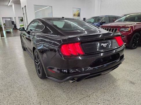 Used 2019 Ford Mustang Coupe w/ Equipment Group 101A RWD image 7