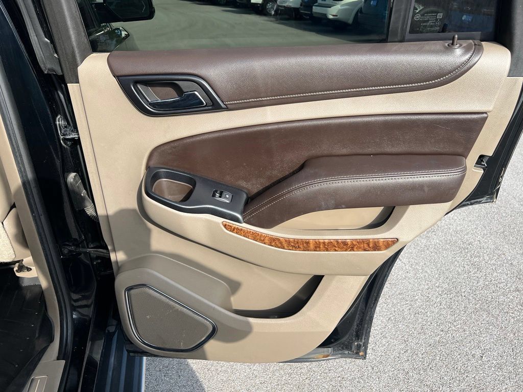Used 2015 Chevrolet Tahoe LTZ AWD/4WD image 28