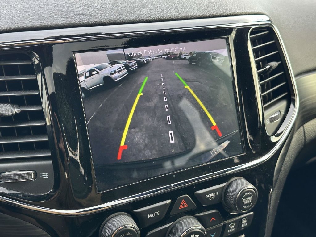 Used 2019 Jeep Grand Cherokee Altitude AWD/4WD image 28
