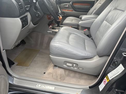 Used 2003 Lexus LX 470 4WD image 48