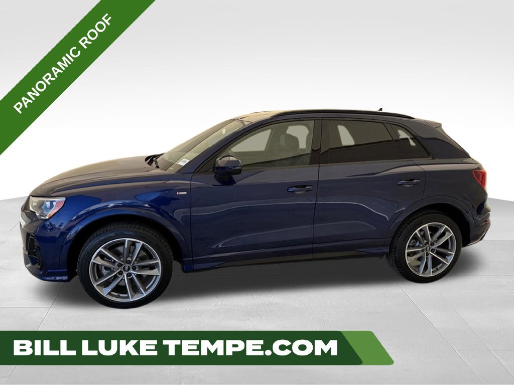 Used 2022 Audi Q3 2.0T Premium w/ Black Optic Sport Package AWD/4WD image 1