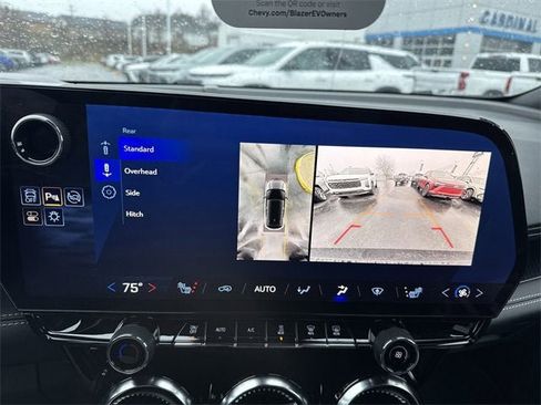 New 2025 Chevrolet Blazer EV LT image 26