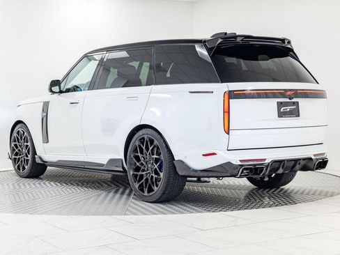 Used 2025 Land Rover Range Rover Long Wheelbase SE AWD/4WD image 4