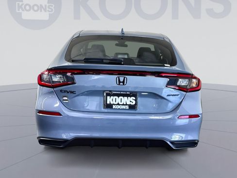 Used 2024 Honda Civic Sport image 5