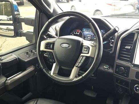 Used 2022 Ford F250 Platinum image 28