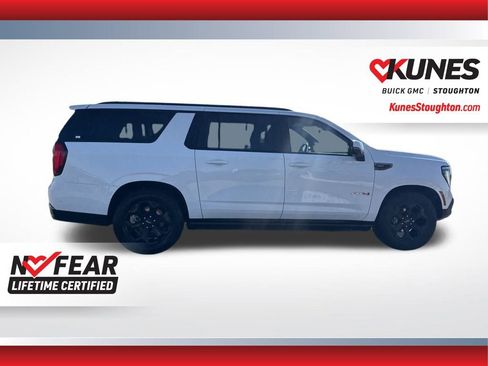 Used 2025 GMC Yukon XL AT4 Ultimate image 13