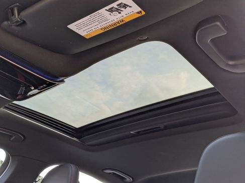 Used 2023 Mercedes-Benz C 43 AMG 4MATIC Sedan w/ AMG Night Package image 27