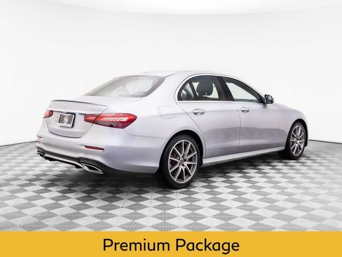 Used 2023 Mercedes-Benz E 450 4MATIC Sedan image 5