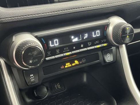 Used 2024 Toyota RAV4 XLE image 29