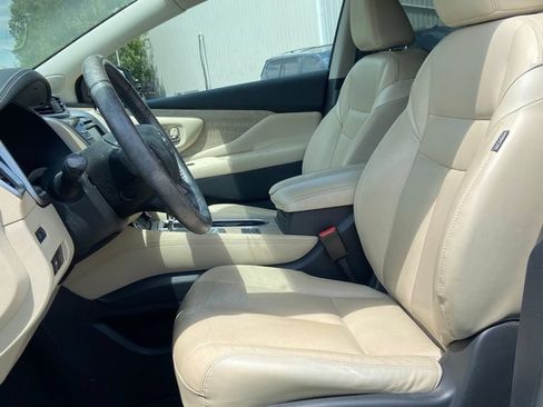 Used 2020 Nissan Murano SL w/ Moonroof Package AWD/4WD image 11