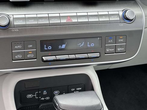 Certified 2026 Hyundai Kona SEL Sport AWD/4WD image 34