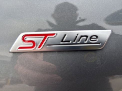 New 2026 Ford Escape ST-Line w/ Tech Pack #1 image 15