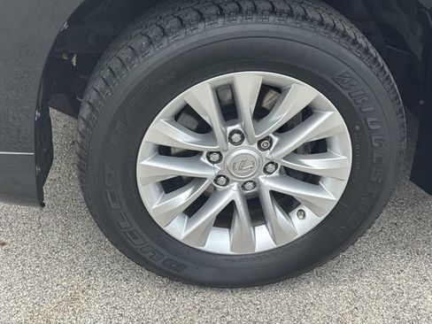 Certified 2023 Lexus GX 460 Premium w/ Premium Package AWD/4WD image 9