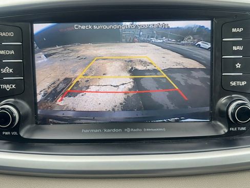 Used 2019 Kia Sorento EX w/ EX Touring Package image 17