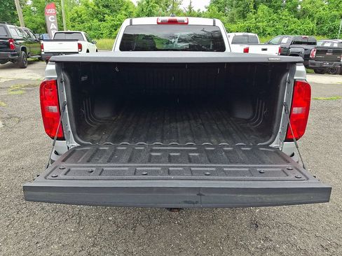 Used 2019 Chevrolet Colorado W/T w/ Custom Special Edition AWD/4WD image 28