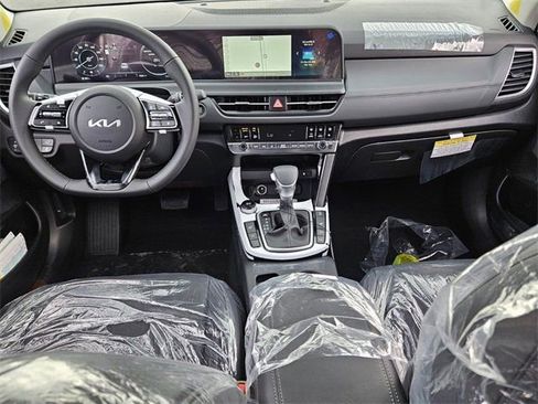 New 2026 Kia Seltos SX image 7