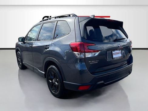 Used 2024 Subaru Forester Premium image 5