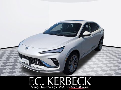 New 2026 Buick Envista Avenir image 1