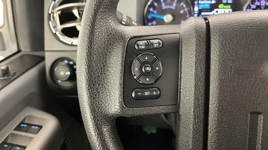 Used 2016 Ford F250 XLT w/ XLT Premium Package AWD/4WD image 24