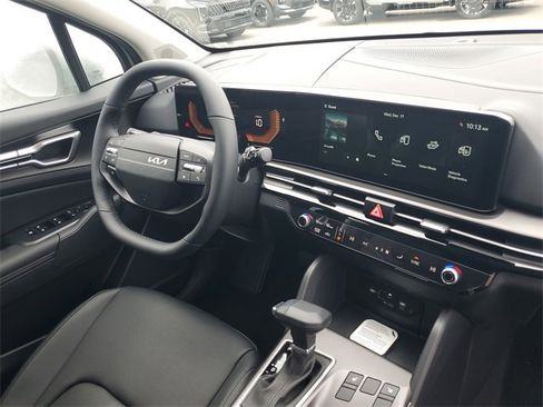 New 2026 Kia Sportage EX image 8