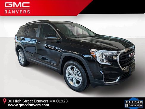 Used 2024 GMC Terrain SLE w/ Driver Convenience Package image 1