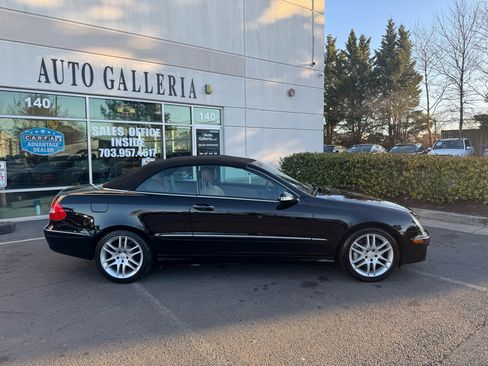 Used 2009 Mercedes-Benz CLK 350 Cabriolet image 7