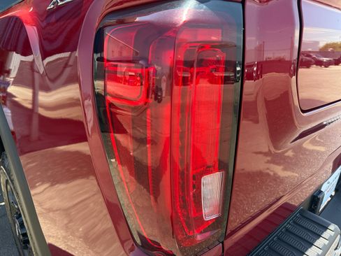 Used 2020 GMC Sierra 3500 SLT w/ SLT Premium Plus Package AWD/4WD image 28