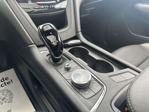 Certified 2024 Cadillac XT5 Premium Luxury w/ LPO, Floor Liner Package image 48