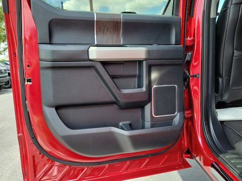 Used 2020 Ford F250 Lariat AWD/4WD image 10
