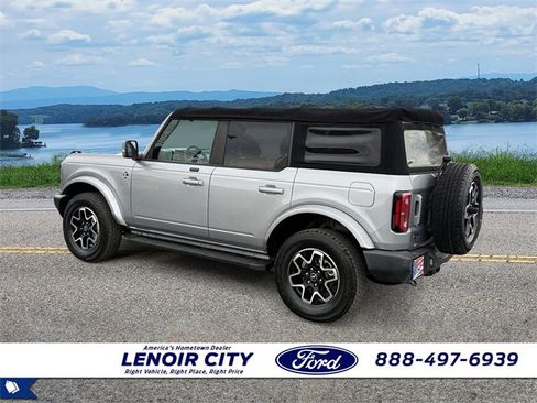 Certified 2021 Ford Bronco Outer Banks image 5