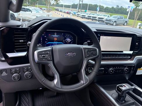 New 2026 Chevrolet Silverado 1500 LT Trail Boss AWD/4WD image 30