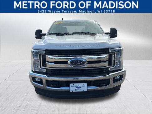Used 2019 Ford F250 XLT w/ XLT Value Package AWD/4WD image 4