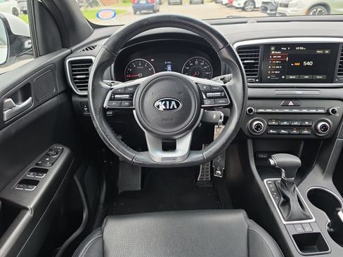 Certified 2022 Kia Sportage Nightfall Edition FWD image 8