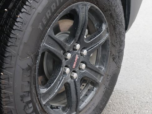 Used 2023 GMC Acadia AT4 w/ Technology Package AWD/4WD image 43