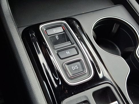 Certified 2024 Honda Pilot Sport image 14