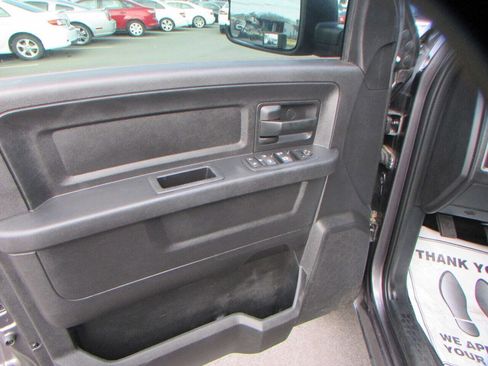 Used 2016 RAM 1500 Tradesman w/ Popular Equipment Group image 17