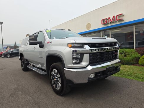 Used 2021 Chevrolet Silverado 3500 LT w/ Convenience Package AWD/4WD image 1