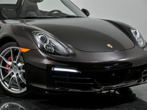 Used 2016 Porsche Boxster S RWD image 2