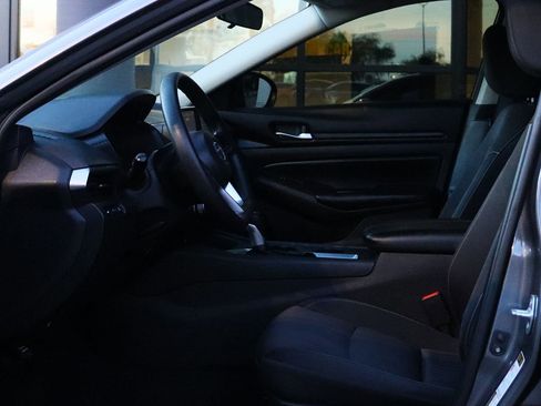 Used 2022 Nissan Altima 2.5 S image 37