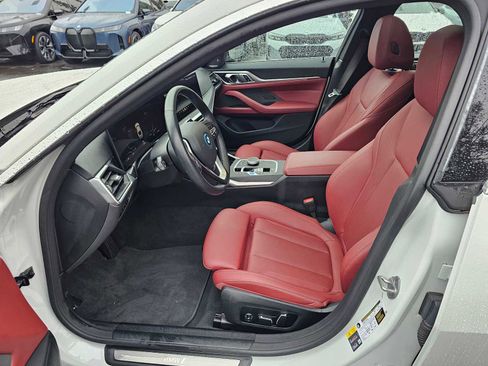 Used 2024 BMW i4 eDrive35 w/ Premium Package image 22