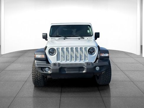 Used 2024 Jeep Wrangler Unlimited Sport AWD/4WD image 2