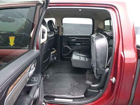 Used 2020 RAM 1500 Laramie image 38