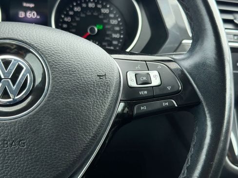 Used 2019 Volkswagen Tiguan SE image 25
