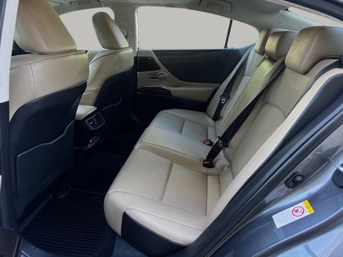 Used 2019 Lexus ES 350 w/ Premium Package FWD image 17