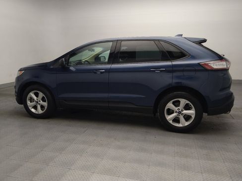 Used 2017 Ford Edge SE FWD image 3